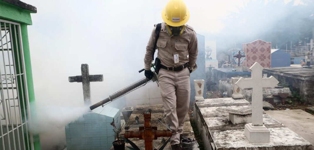 Veracruz refuerza combate al mosquito del dengue con termonebulización
