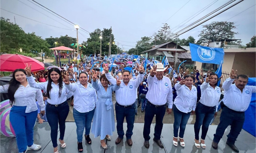 Denuncian intento de secuestro a candidato del PAN en Teayo, Veracruz