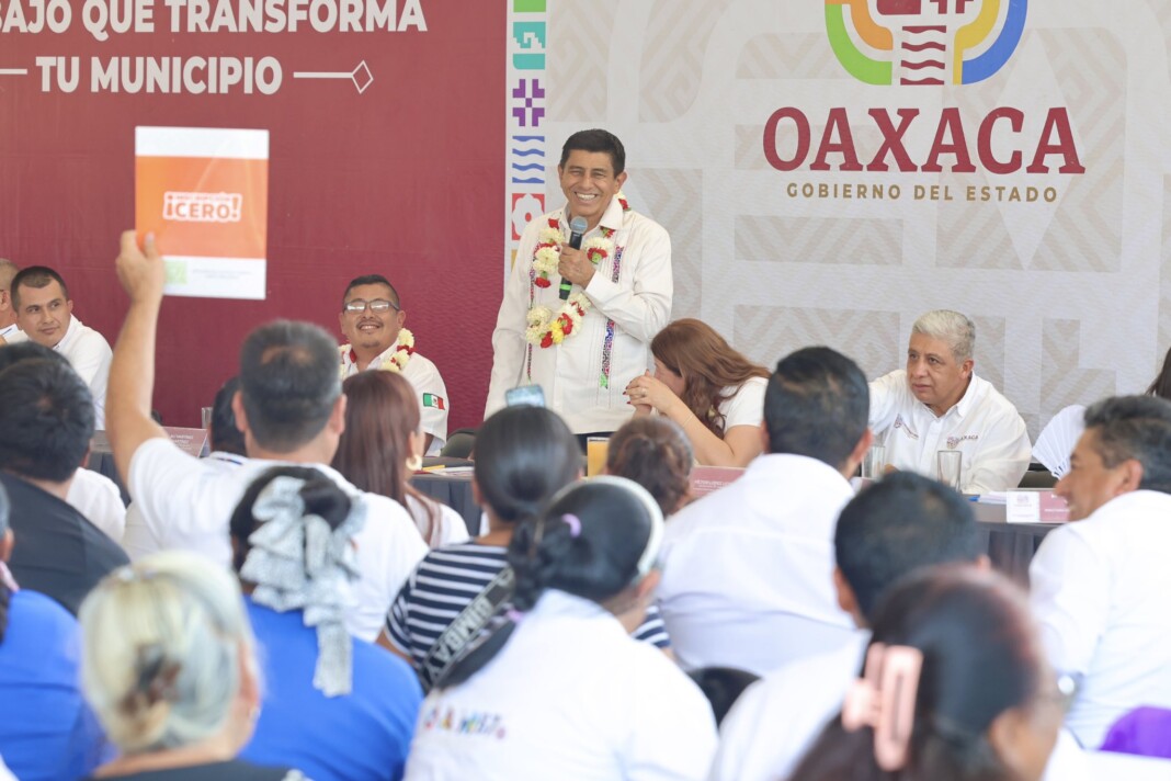 Gobierno de Oaxaca impulsa el desarrollo de Santo Domingo Tonalá