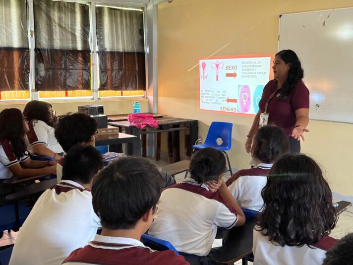 Coatzacoalcos impulsa prevención de violencia y sexualidad responsable en jóvenes 