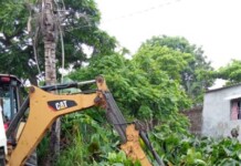 Coatzacoalcos refuerza limpieza de canales ante temporada de lluvias
