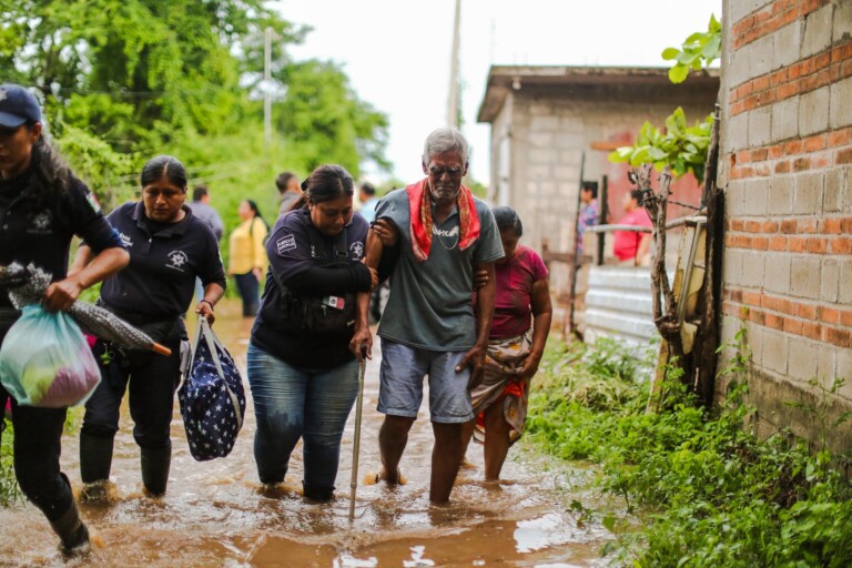 Supervisan zonas cercanas al río Los Perros, por riesgo de inundación