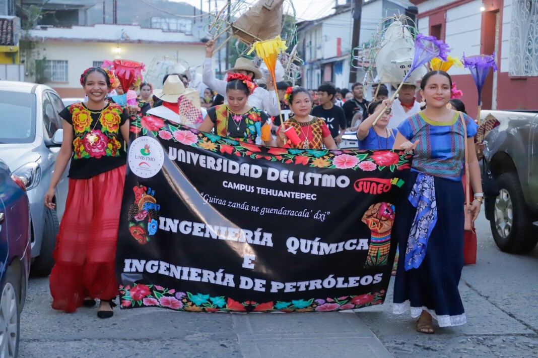 UNISTMO Celebra la Diversidad Cultural con Calenda Étnica en Tehuantepec