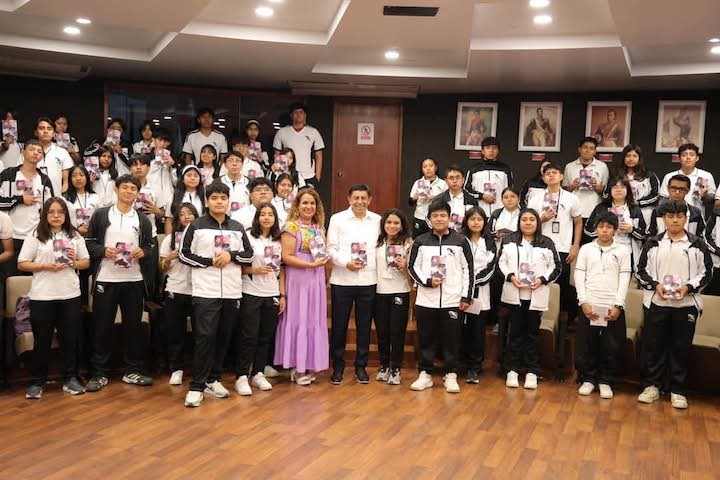 Gobierno de Oaxaca fomenta la lectura en las juventudes