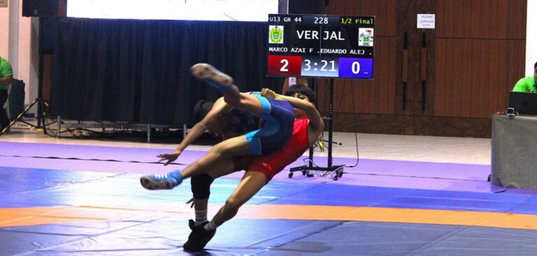 Luchas Asociadas, en su primer día, le da a Veracruz oro y bronce en la Olimpiada Nacional 2025