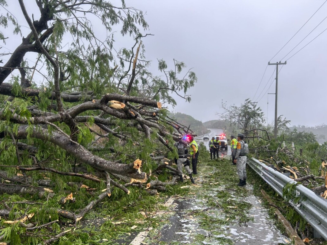 ‘Erick‘ se debilita a tormenta tropical