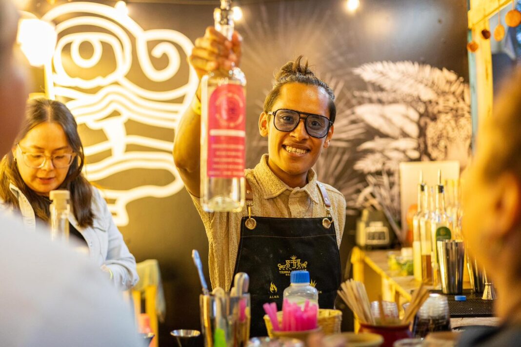 Feria del Mezcal 2025 rompe récord de asistencia
