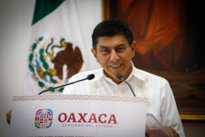 Salomón Jara insta al diálogo tras imposición de arancel al jitomate mexicano
