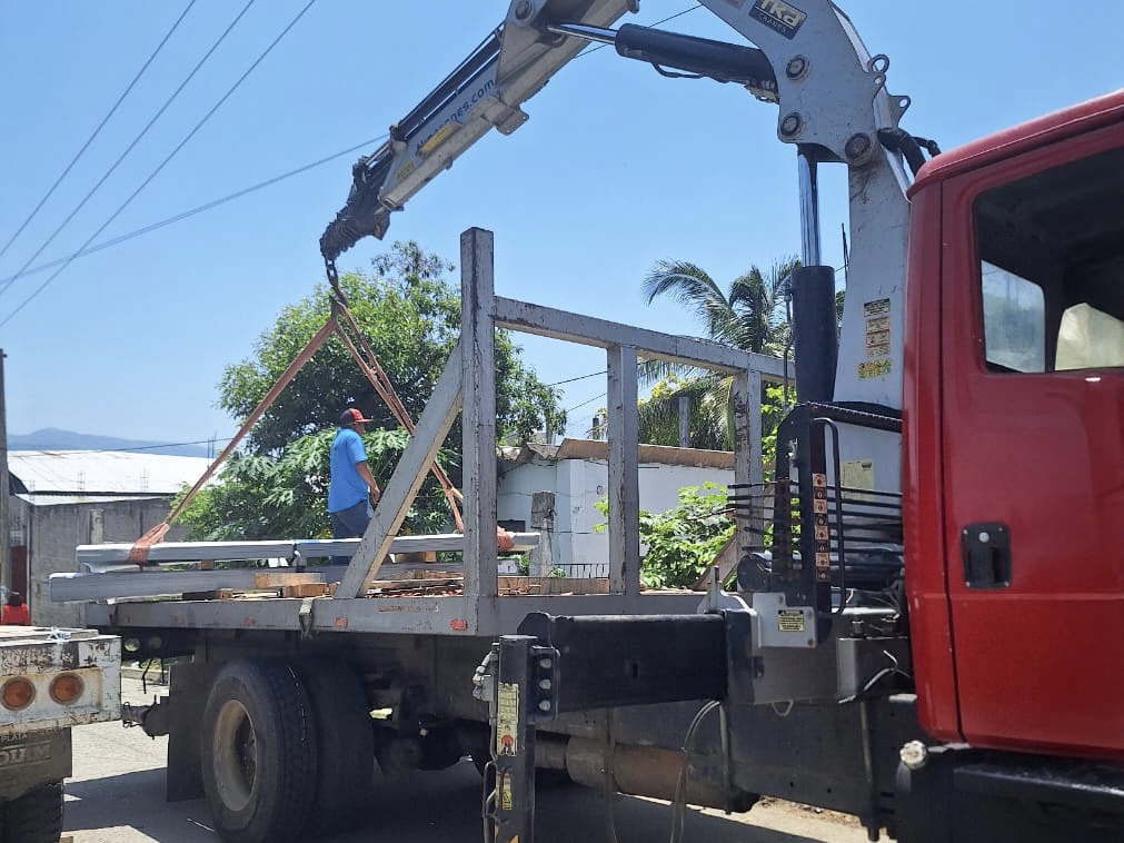 Se mantienen las acciones de reconstrucción en la costa oaxaqueña
