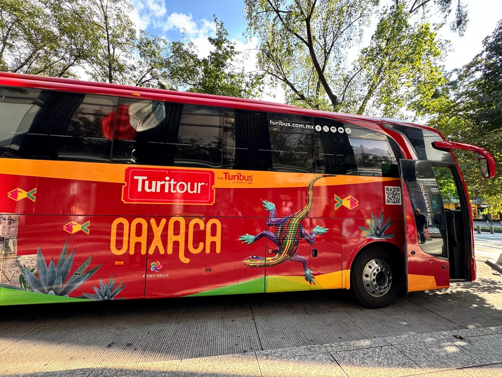 Turitour lanza nueva ruta de la Ciudad de México a Oaxaca