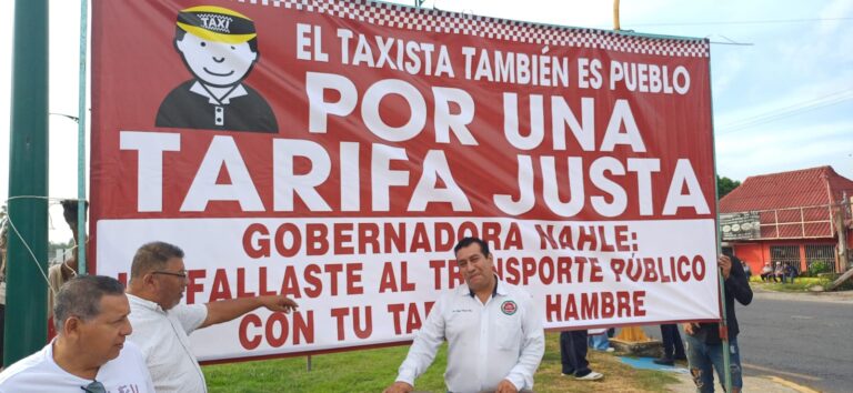 Taxistas de Veracruz protestan contra las nuevas tarifas