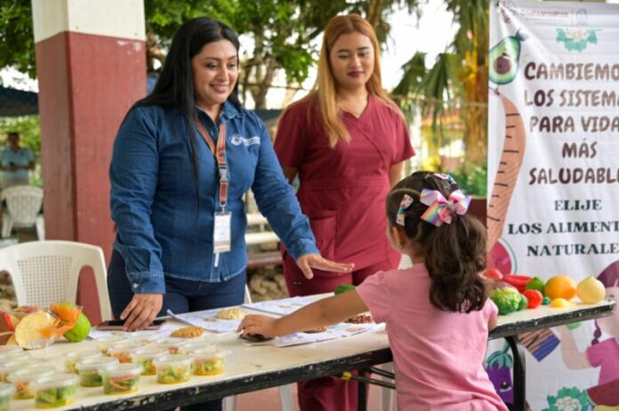 Niñez activa: “Verano en tu Colonia” inicia con talleres, juegos y salud en Coatzacoalcos