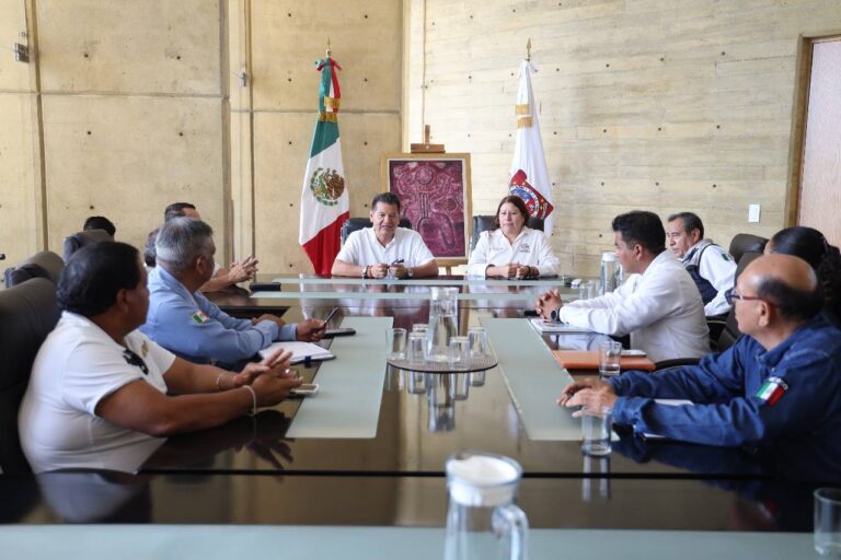 Acuerdan construcción de puente entre Salina Cruz, San Mateo del Mar y Huilotepec