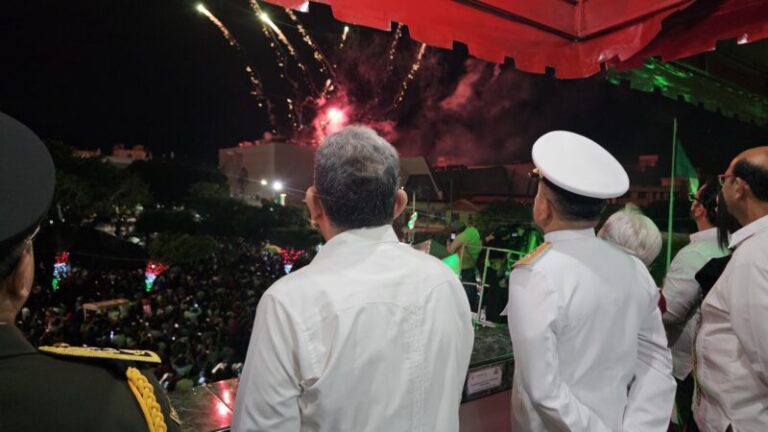 Más de 4 mil porteños en la fiesta mexicana de Coatzacoalcos