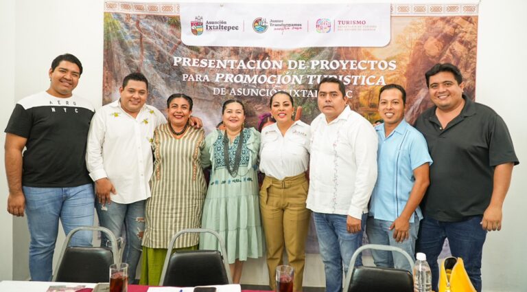 Alistan proyectos turísticos en Ixtaltepec