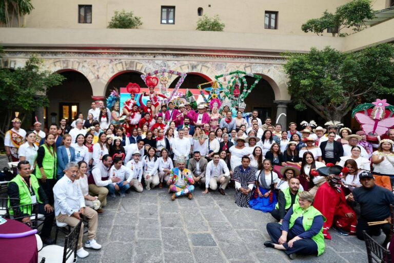 Llevan la Caravana Turística de Veracruz a la CDMX, Puebla y Tlaxcala