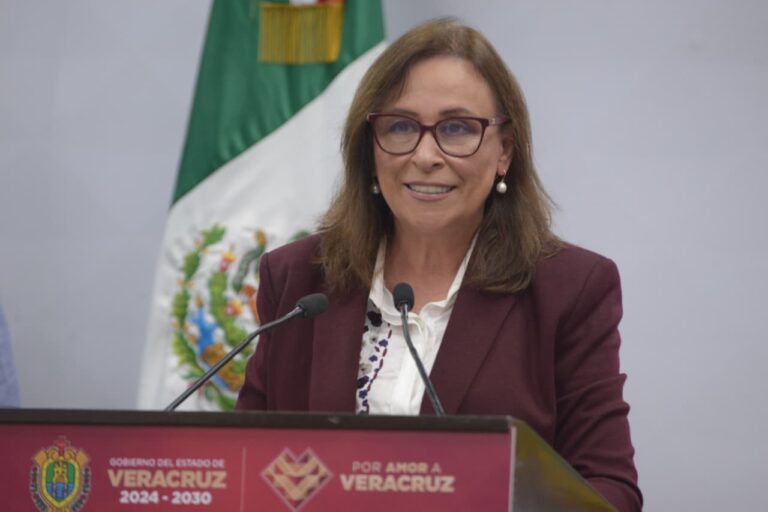 Rocío Nahle reitera su combate a la corrupción y al huachicol