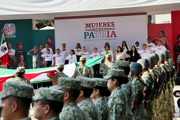 Irma Bolaños honra legado de mujeres en la independencia y la transformación