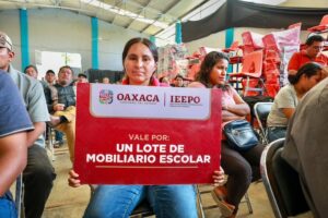 Histórica inversión fortalece escuelas de la Sierra Sur