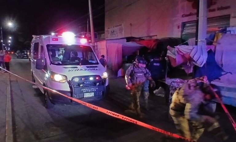 Comerciantes detienen a presunto asaltante en tienda del Centro de Salina Cruz