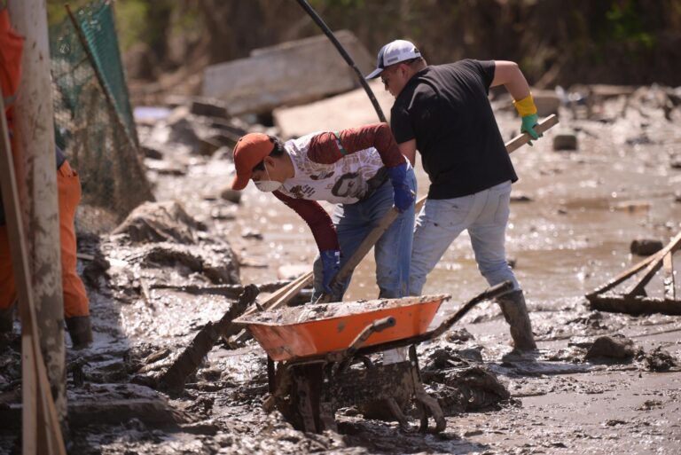 Continúa suspensión de clases por trabajos de rehabilitación en Veracruz