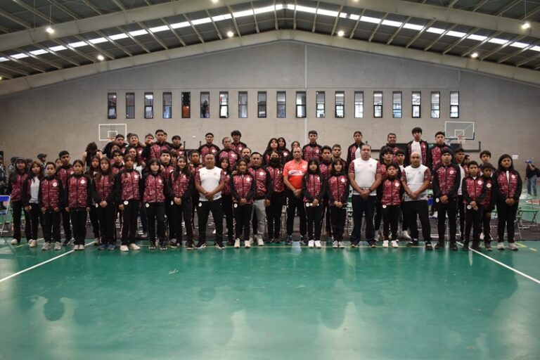 Abanderan a selección oaxaqueña que participará en los Juegos Nacionales Populares 2025