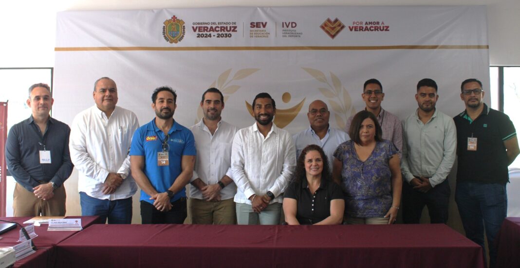 Andrea Álvarez y Jared Oliva, ganadores del Premio Estatal del Deporte 2025