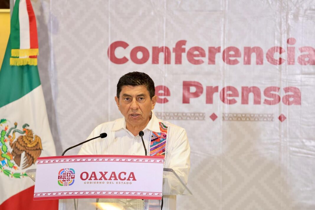 DIF Oaxaca instalan centros de acopio para damnificados por lluvias