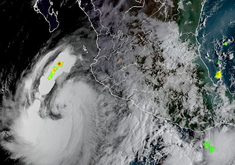 Huracán ‘Priscilla’ generará lluvias intensas en Colima, Jalisco, Michoacán y Guerrero