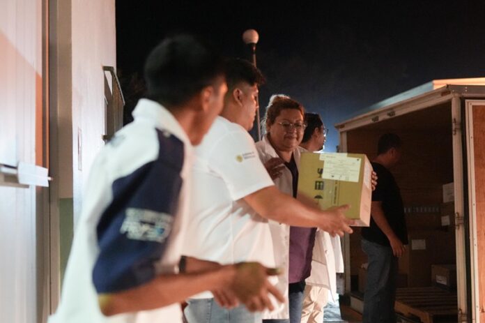 IMSS-Bienestar envía 18 toneladas de insumos médicos a Veracruz