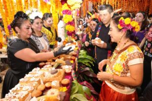 Oaxaca celebra el Día de Muertos con la ‘Verbena Popular Xandú‘