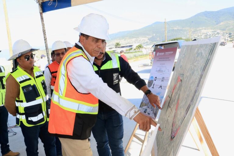 Salomón Jara supervisa la construcción del C5i de Oaxaca
