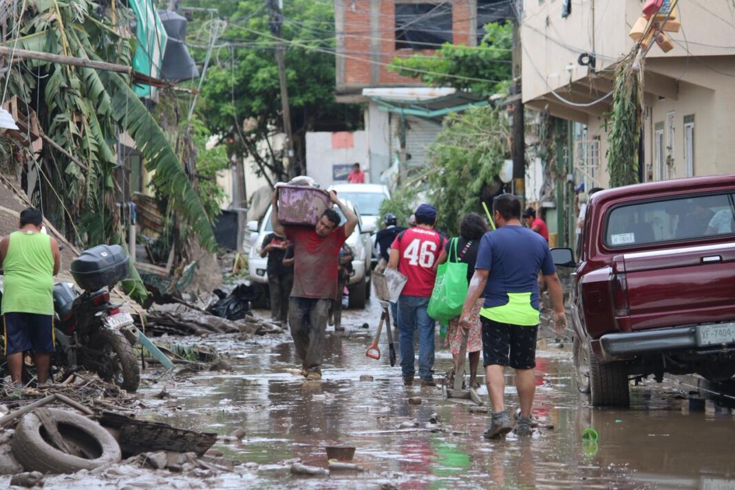 Veracruz se reconstruye y se prepara para futuras emergencias-Rocío Nahle Veracruz se reconstruye y se prepara para futuras emergencias: Rocío Nahle