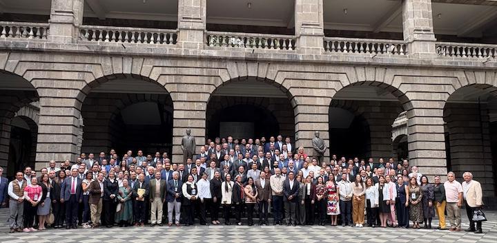 Oaxaca impulsa el crecimiento educativo con aumento en matrícula universitaria