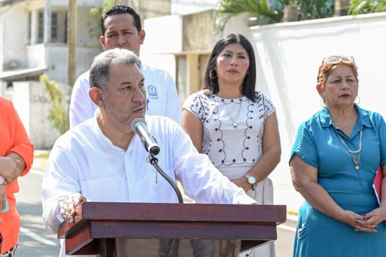 Inicia entrega de obras en la colonia Divina Providencia