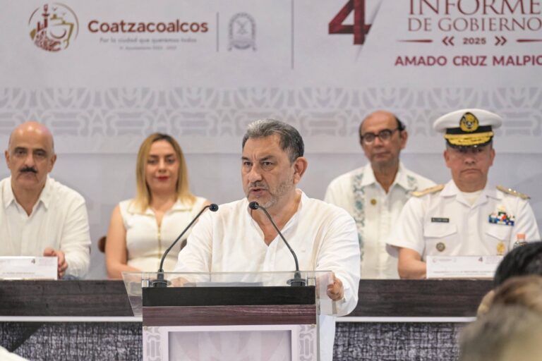 Cruz Malpica destaca renovación de obras públicas en su 4to informe de gobierno