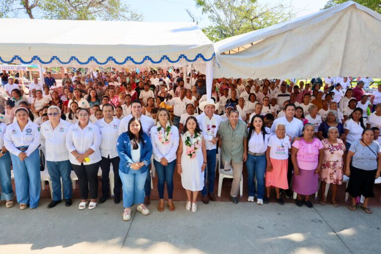 DIF Oaxaca refuerza sus acciones de bienestar comunitario en la Costa