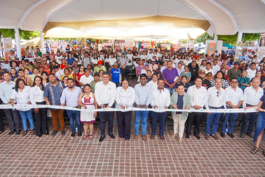 Realizan foro Oaxaca Impulsa 2025: Territorio que Transforma en Pinotepa Nacional