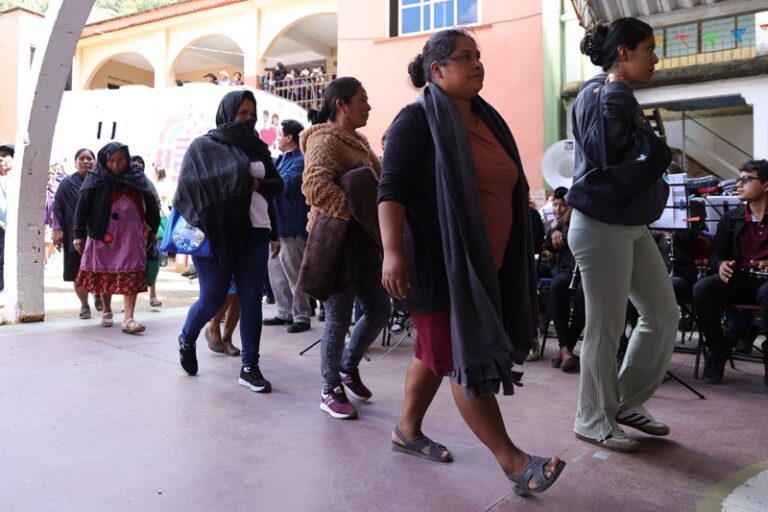 Tras casi 9 años desplazados, familias regresan a sus hogares en San Juan Juquila Mixes, Oaxaca