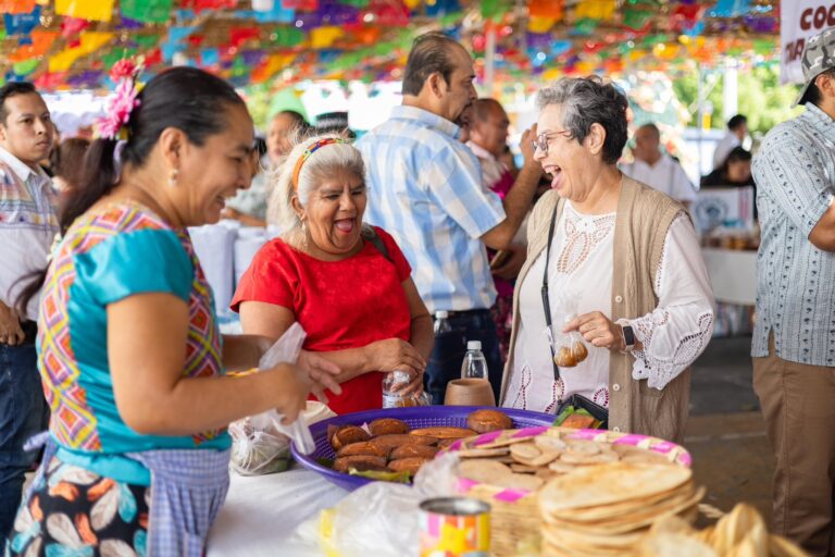 Inauguran Séptima Feria del Estofado, en Asunción Ixtaltepec.