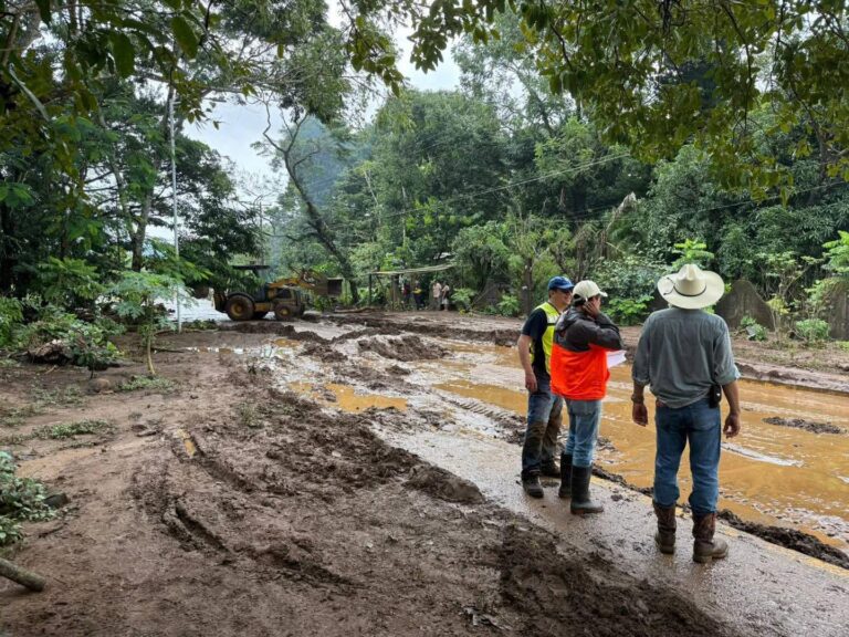 Activan Plan DN-III-E tras inundaciones en Veracruz