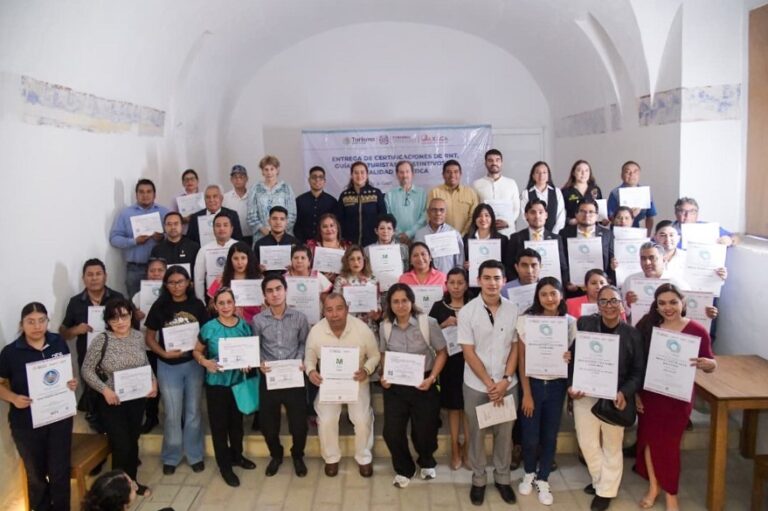 Entregan 123 distinciones de calidad a empresas turísticas de Oaxaca