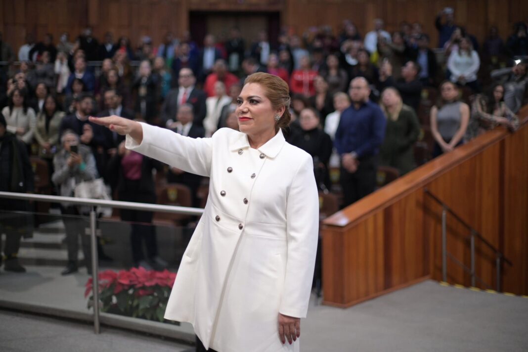 Lisbeth Aurelia Jiménez, nueva fiscal General de Veracruz