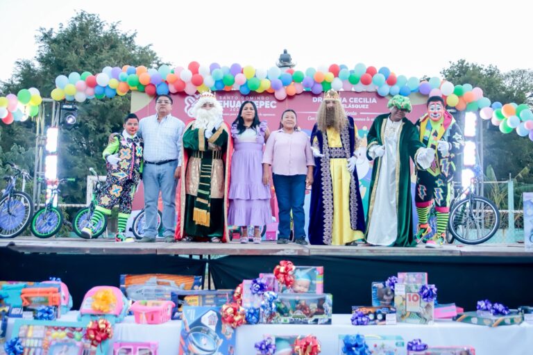 Celebran a las infancias de Tehuantepec con Festival del Día de Reyes