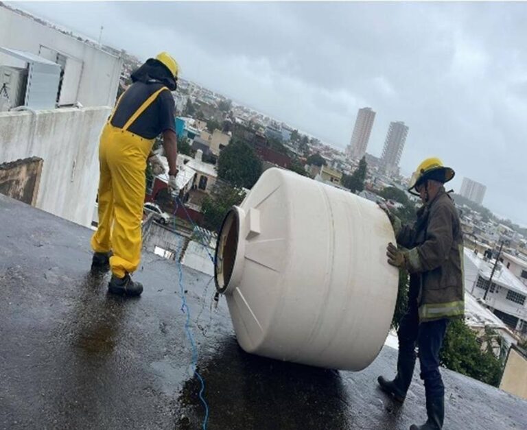 Mantienen operativo de auxilio ante frente frío en Coatzacoalcos