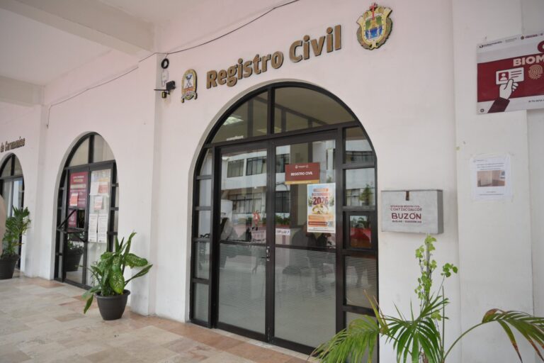 Lanzan Campaña de Bodas Colectivas 2026 en Coatzacoalcos