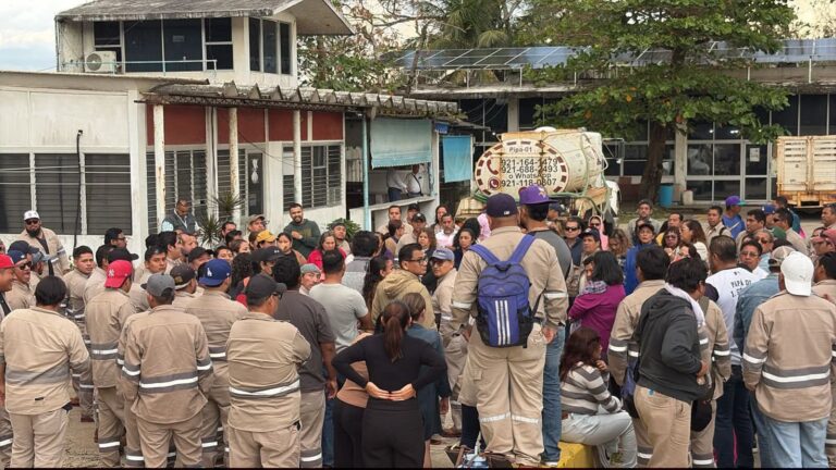CMAS Coatzacoalcos: hay avance del 50% a trabajadores sindicalizados