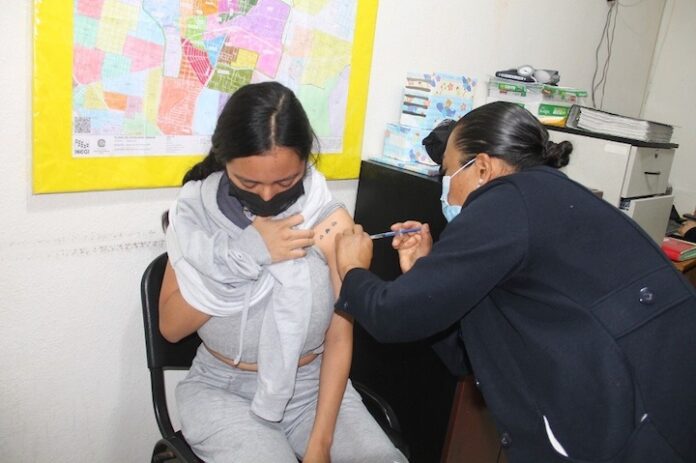 Garantizan el abasto de vacunas contra el sarampión en Oaxaca
