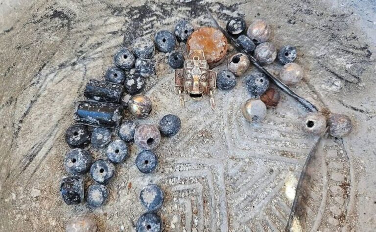 Piezas halladas en San Pedro Jaltepetongo pertenecen a la cultura mixteca: INAH