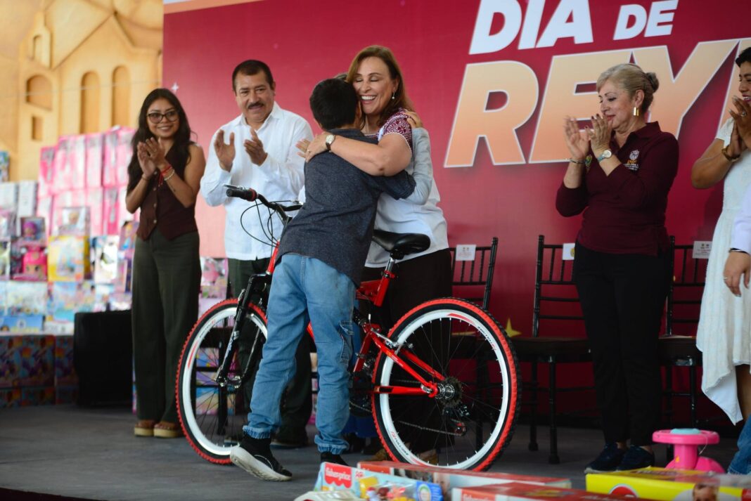 Rocío Nahle celebra el Día de Reyes en Álamo